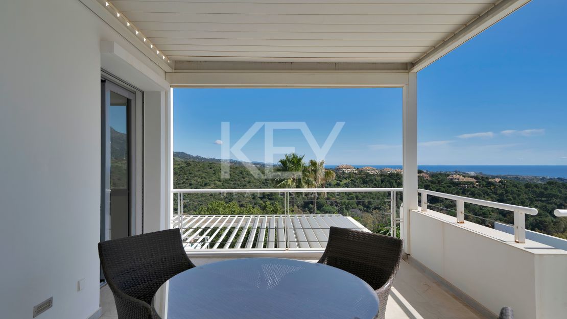 Stunning Contemporary Villa in Las Lomas de Nueva Andalucía, Marbella