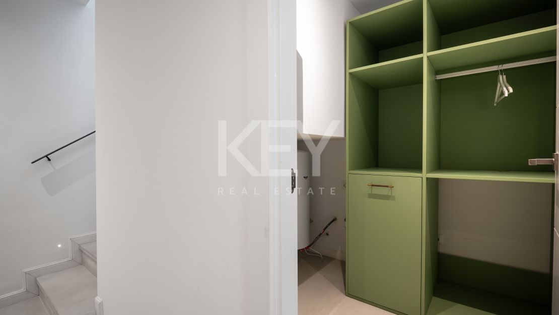 Amazing Refurbished Luxury Townhouse in Nueva Andalucia, Marbella