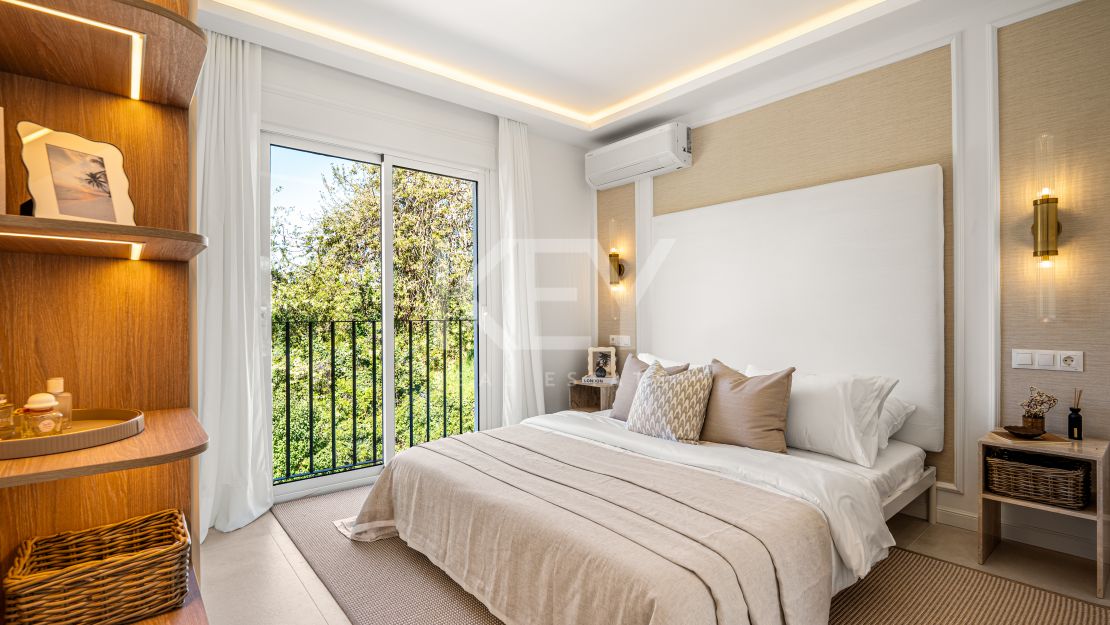 Amazing Refurbished Luxury Townhouse in Nueva Andalucia, Marbella