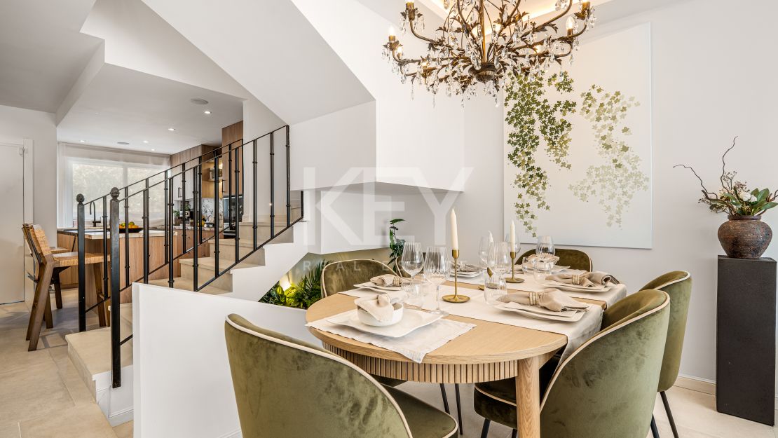 Amazing Refurbished Luxury Townhouse in Nueva Andalucia, Marbella