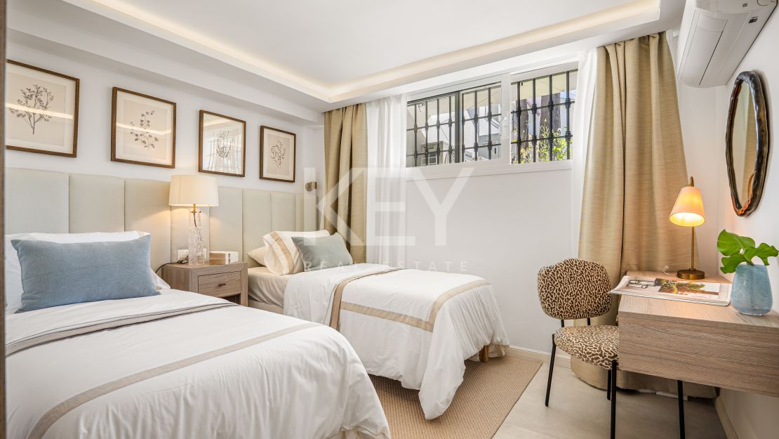 Amazing Refurbished Luxury Townhouse in Nueva Andalucia, Marbella