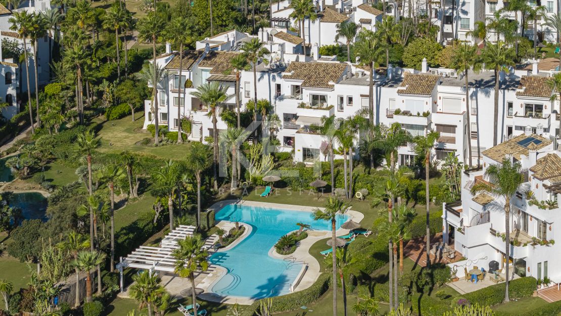 Newly Reformed Apartment in New Golden Mile, Marbella