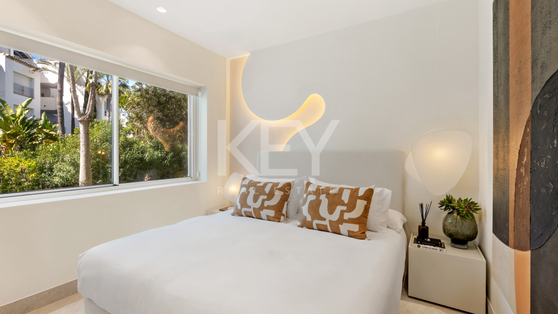 Newly Reformed Apartment in New Golden Mile, Marbella