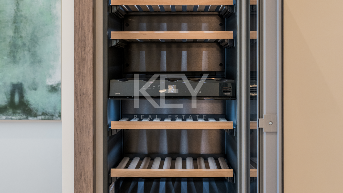 Newly Reformed Apartment in New Golden Mile, Marbella