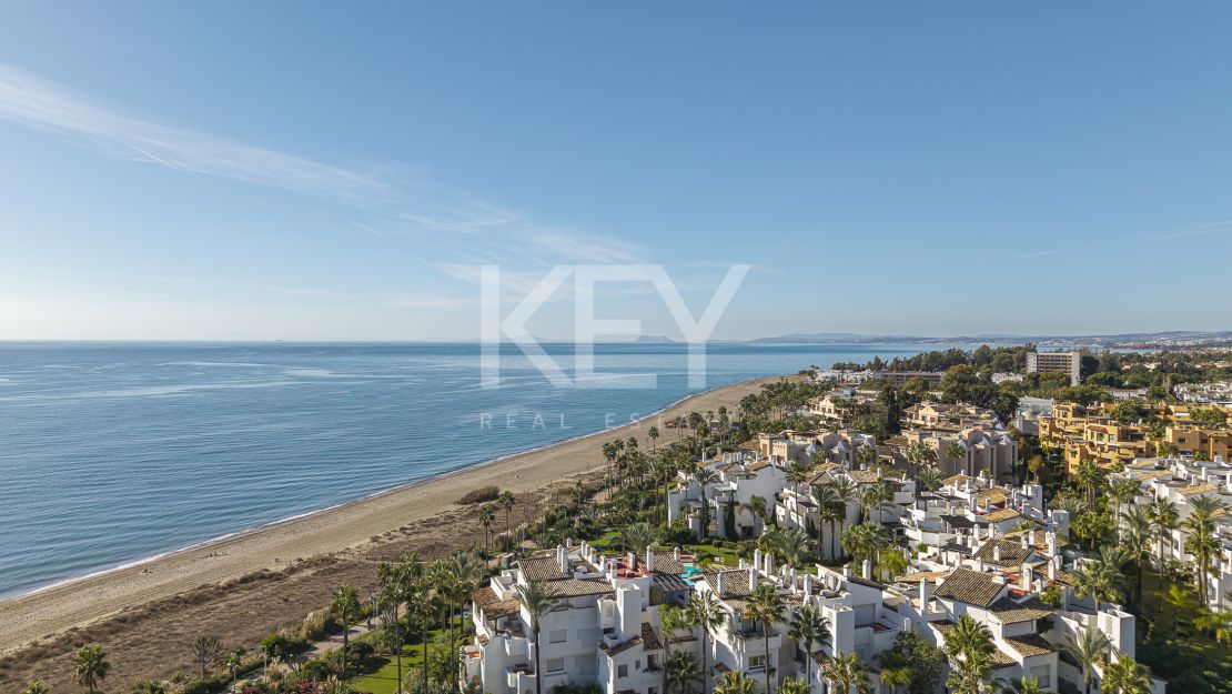 Newly Reformed Apartment in New Golden Mile, Marbella