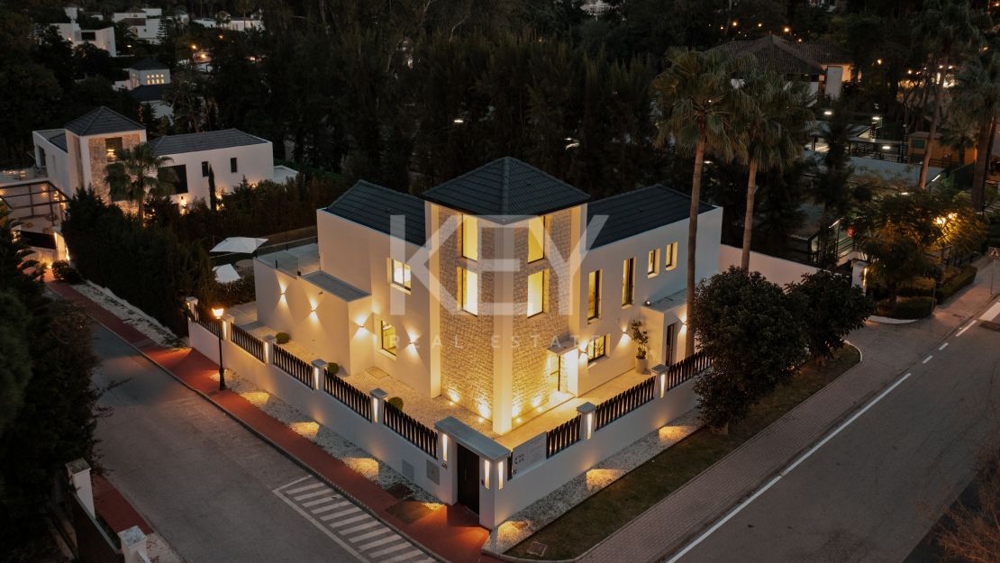 Fully Renovated Luxury Villa in Marbella