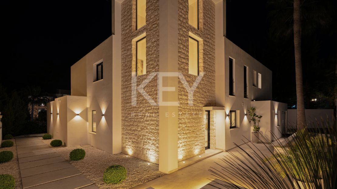 Fully Renovated Luxury Villa in Marbella