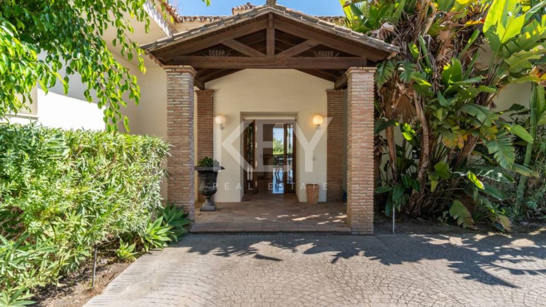 Villa with Sea Views in Benahavis, Marbella