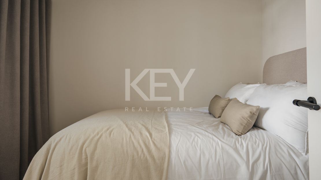 Fully Renovated Apartment with Sea Views in Niena Andalucia, Marbella