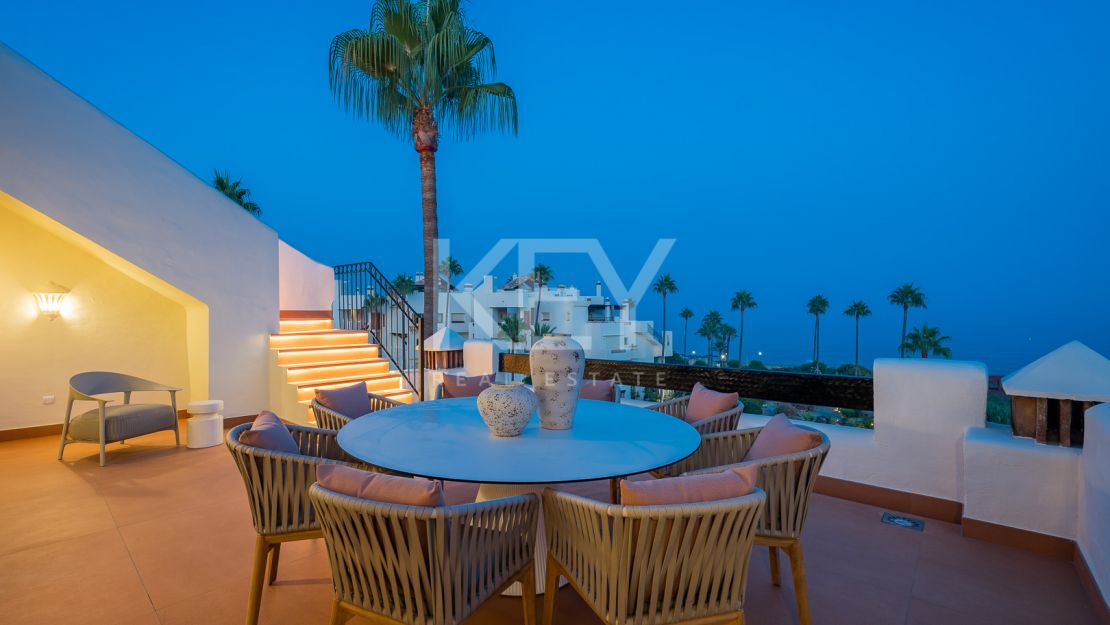 Standout Beachfront Penthouse in Bahía del Velerín, Marbella
