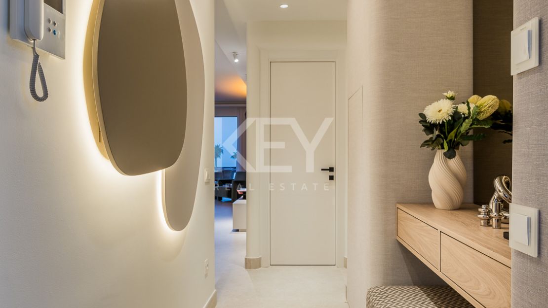 Standout Beachfront Penthouse in Bahía del Velerín, Marbella