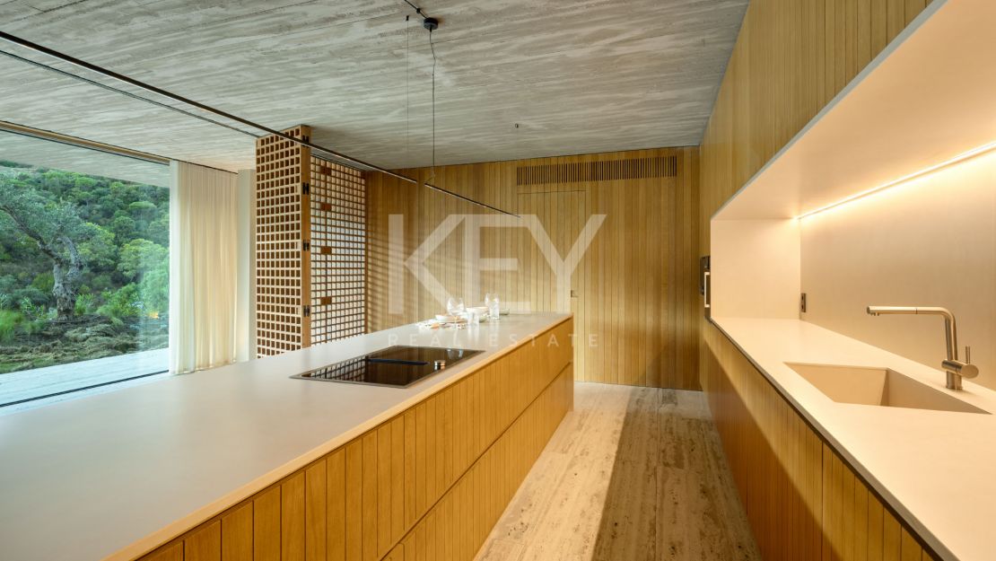 Stunning Villa with Sea Views and Cutting-Edge Design in El Madroñal, Benahavis, Marbella