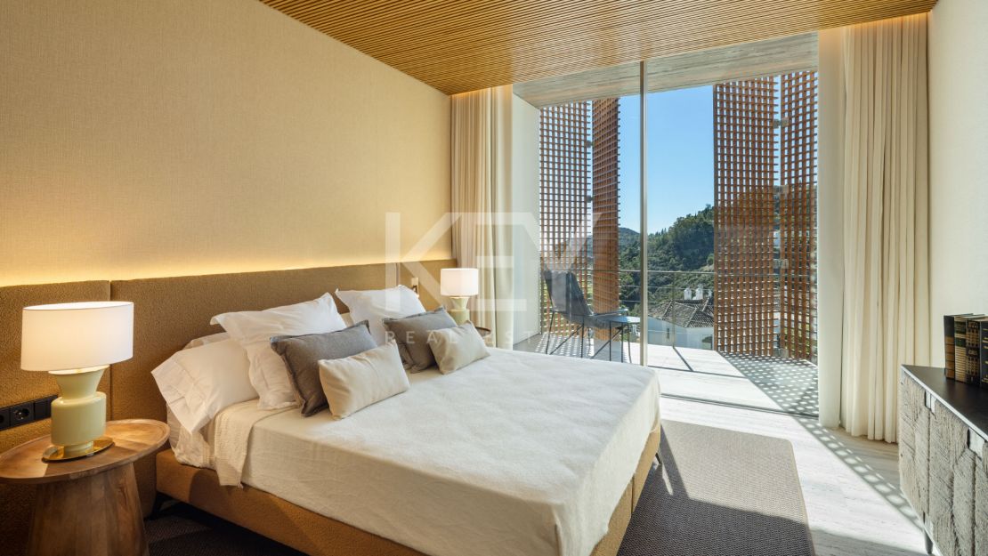 Stunning Villa with Sea Views and Cutting-Edge Design in El Madroñal, Benahavis, Marbella