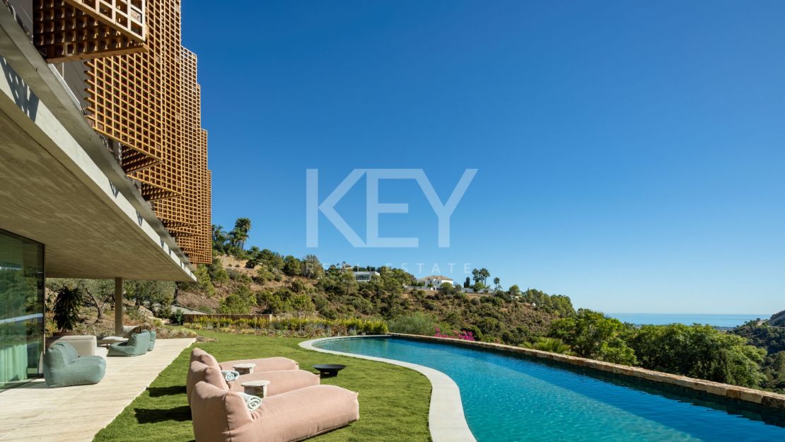 Stunning Villa with Sea Views and Cutting-Edge Design in El Madroñal, Benahavis, Marbella