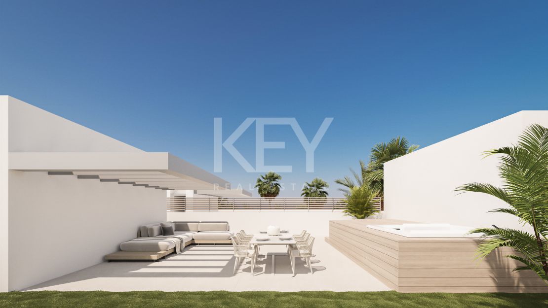 New Spacious 3-bedroom apartment with sea views from private solarium in San Pedro, Marbella