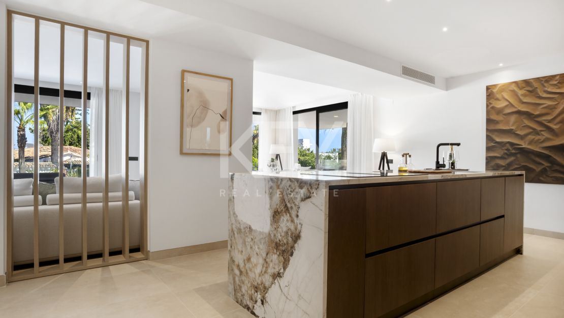 Luxury Villa for sale in Guadalmina near Golf and Beach