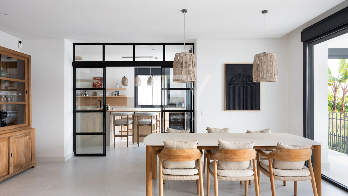 Modern Andalusian Villa with Panoramic Sea Views – Los Flamingos, Benahavís