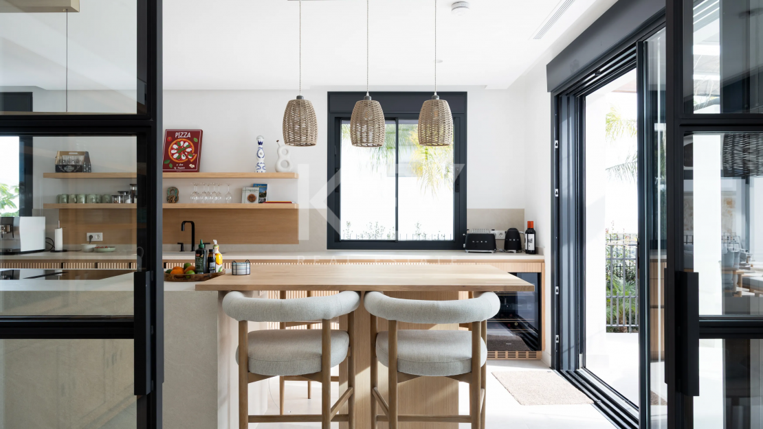 Modern Andalusian Villa with Panoramic Sea Views – Los Flamingos, Benahavís