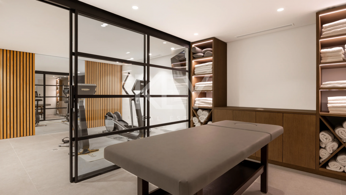 Modern Andalusian Villa with Panoramic Sea Views – Los Flamingos, Benahavís