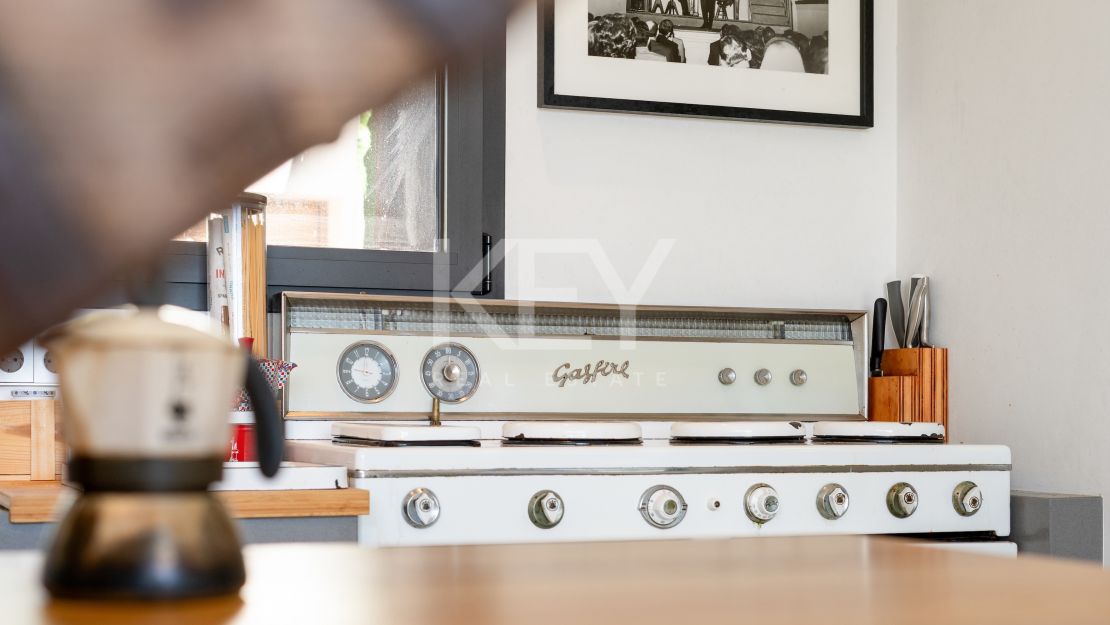 Modern Hillside Villa with Breathtaking Mountain and Sea Views in El Madroñal, Benahavis