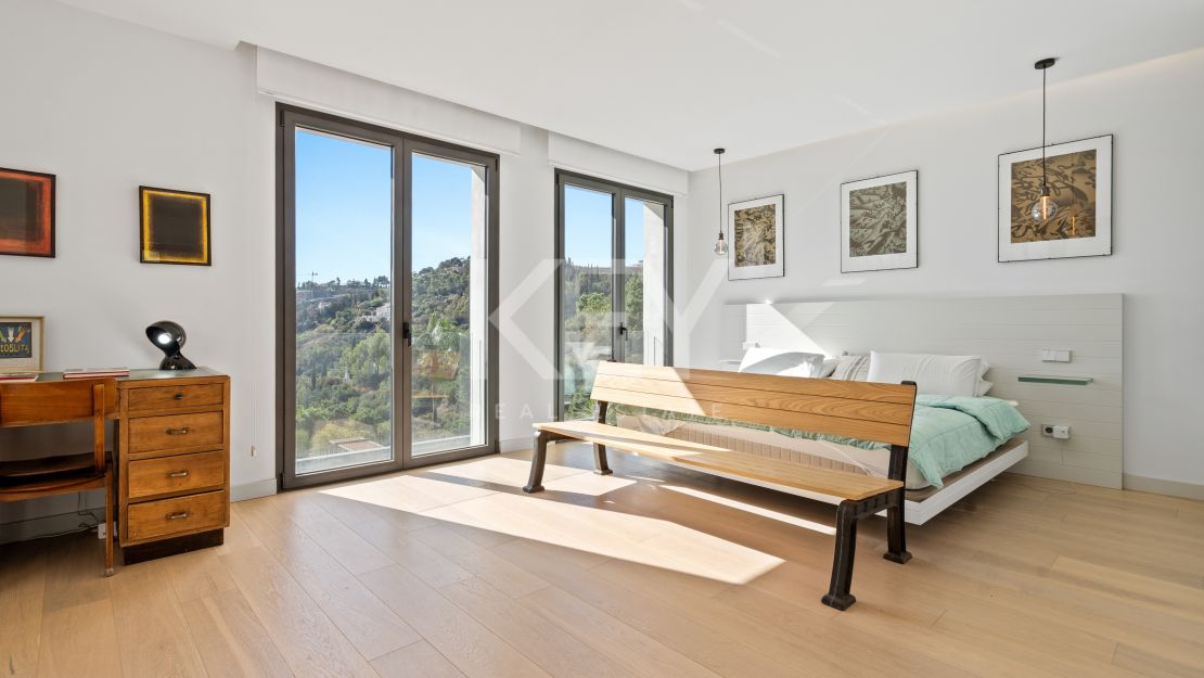 Modern Hillside Villa with Breathtaking Mountain and Sea Views in El Madroñal, Benahavis