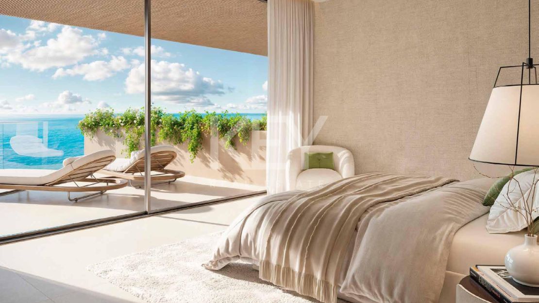 Apartamento en la ubicación más privilegiada en primera línea de la Nueva Milla de Oro, Estepona