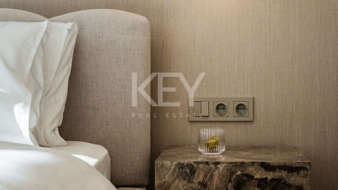 Luxury Semi detached Villa in Altos de Puente Romano – Marbella Golden Mile