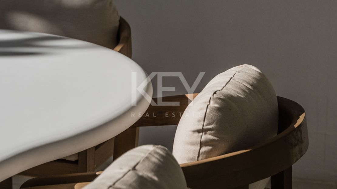 Luxury Semi detached Villa in Altos de Puente Romano – Marbella Golden Mile