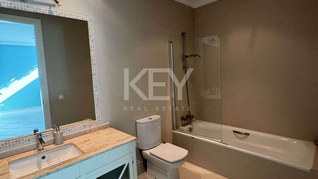 Luxury Villa with Panoramic Views in Los Flamingos, Benahavís, Marbella