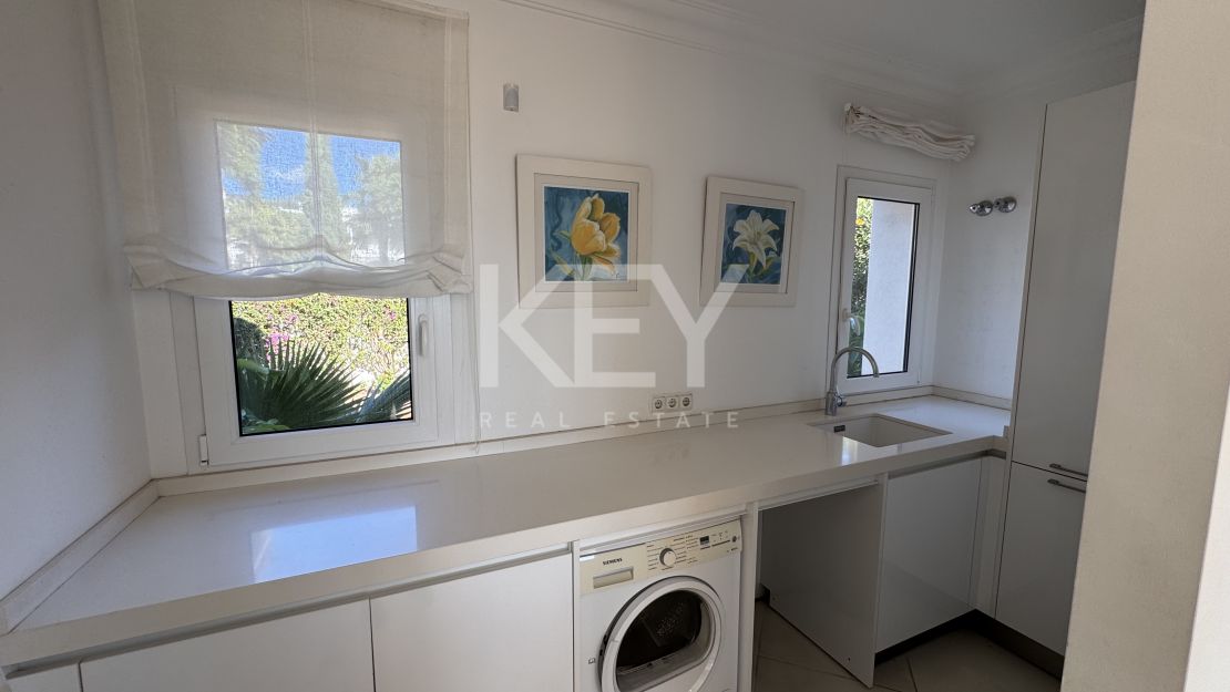 Luxury Villa with Panoramic Views in Los Flamingos, Benahavís, Marbella