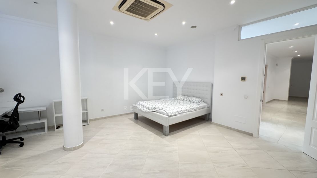 Luxury Villa with Panoramic Views in Los Flamingos, Benahavís, Marbella