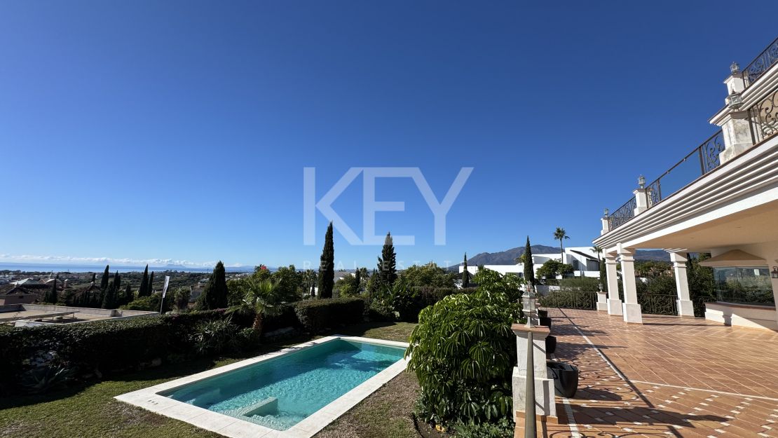 Luxury Villa with Panoramic Views in Los Flamingos, Benahavís, Marbella
