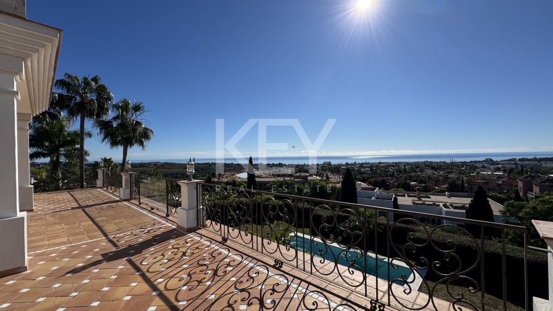 Luxury Villa with Panoramic Views in Los Flamingos, Benahavís, Marbella