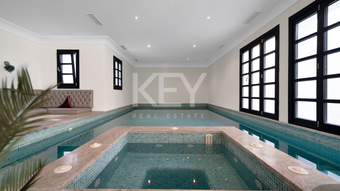 Stunning Andalusían-inspired Villa with Panoramic Sea and Mountain Views in Mone Mayor, Benahavis