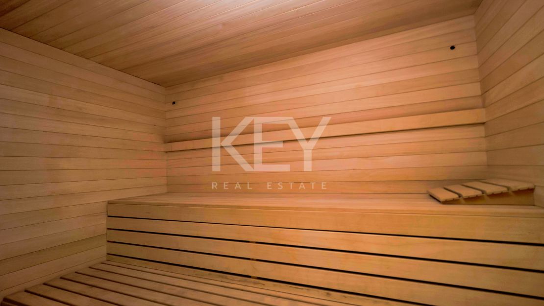 Stunning Andalusían-inspired Villa with Panoramic Sea and Mountain Views in Mone Mayor, Benahavis