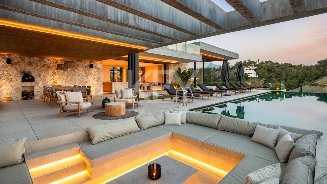 Brand-new Luxury Villa with Sea Views in Secure Gated El Madroñal, Benahavis, Marbella