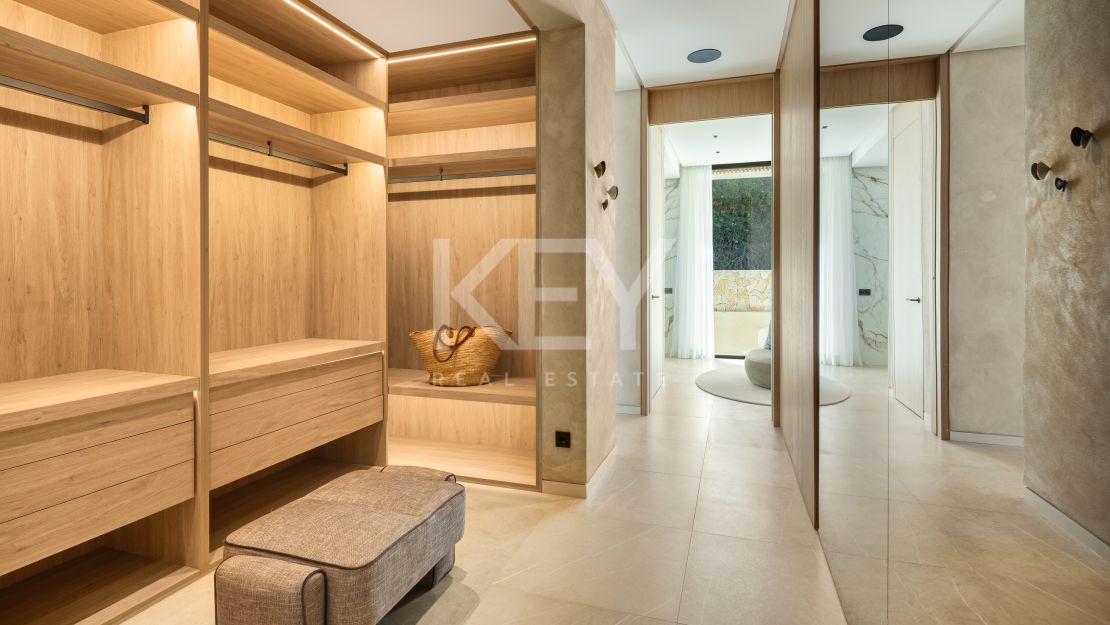 Brand-new Luxury Villa with Sea Views in Secure Gated El Madroñal, Benahavis, Marbella