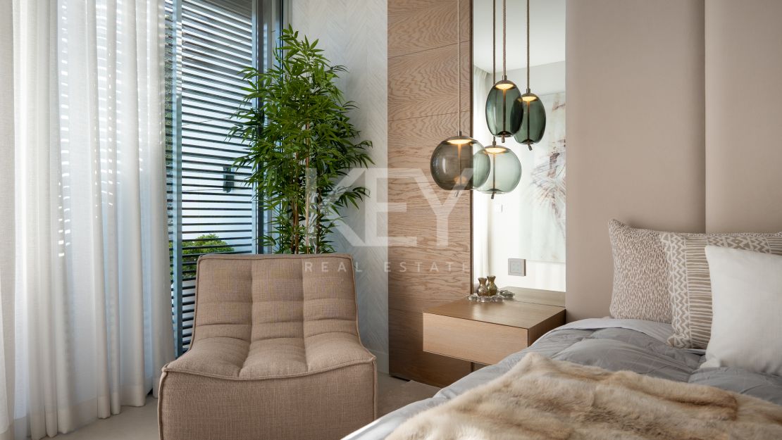 Beach Front Luxury Villa with Panoramic Seaviews in Estepona