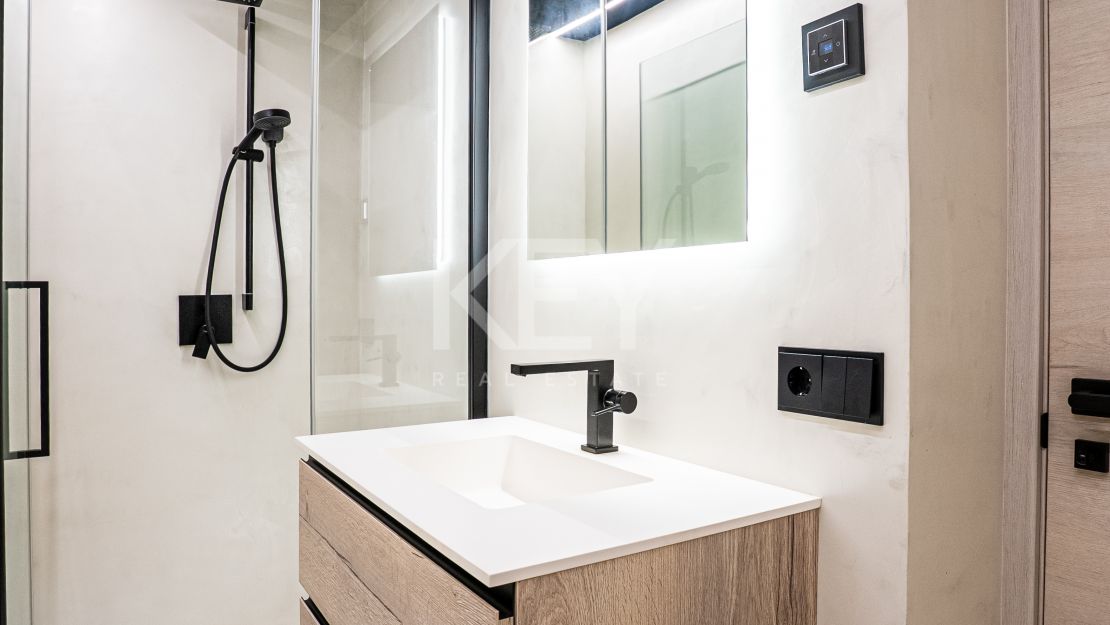 Increíble villa de lujo junto a la playa, Nueva Milla de Oro, Marbella