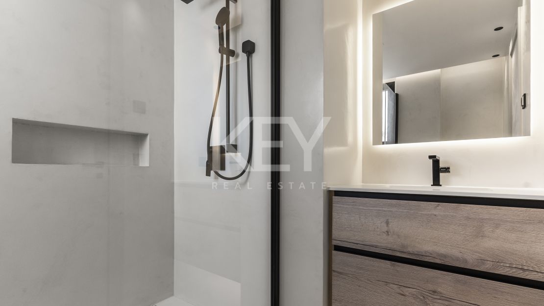 Increíble villa de lujo junto a la playa, Nueva Milla de Oro, Marbella