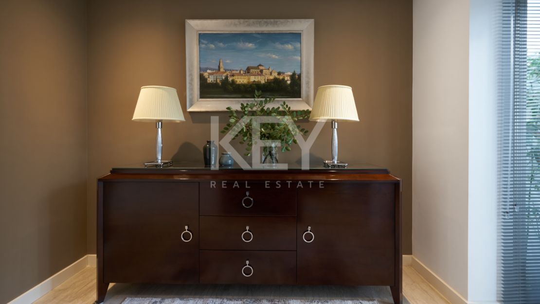 Elegante adosado situado en la prestigiosa zona de Sierra Blanca