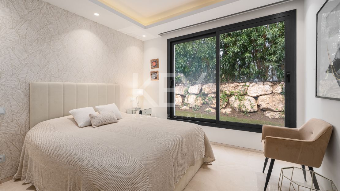 Contemporary Luxury Villa In Los Olivos, Nueva Andalucía