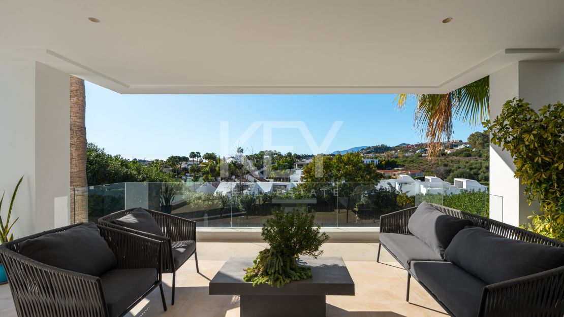 Contemporary Luxury Villa In Los Olivos, Nueva Andalucía