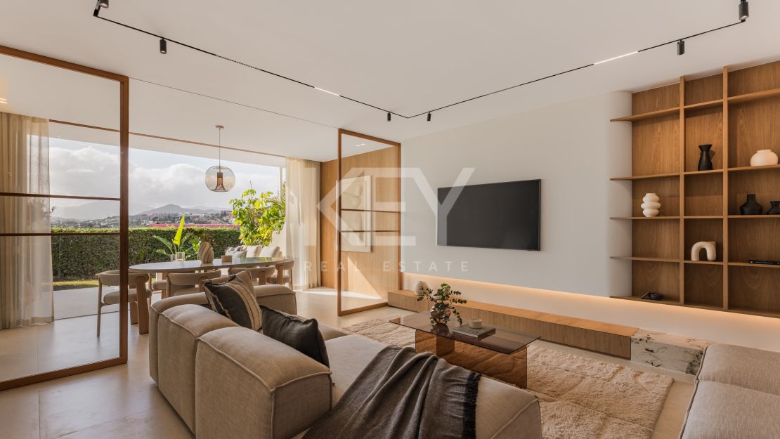 Beautiful Townhouse for Sale near Golf and Schools in Aloha, Marbella