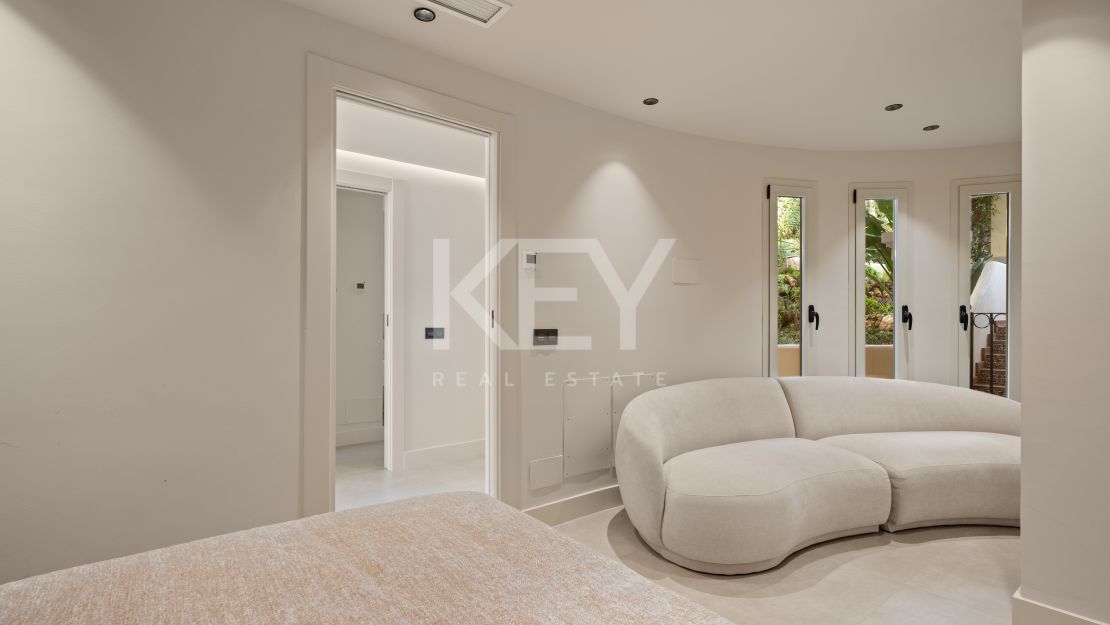 Newly Renovated Luxury Flat in Nueva Andalucia, Marbella