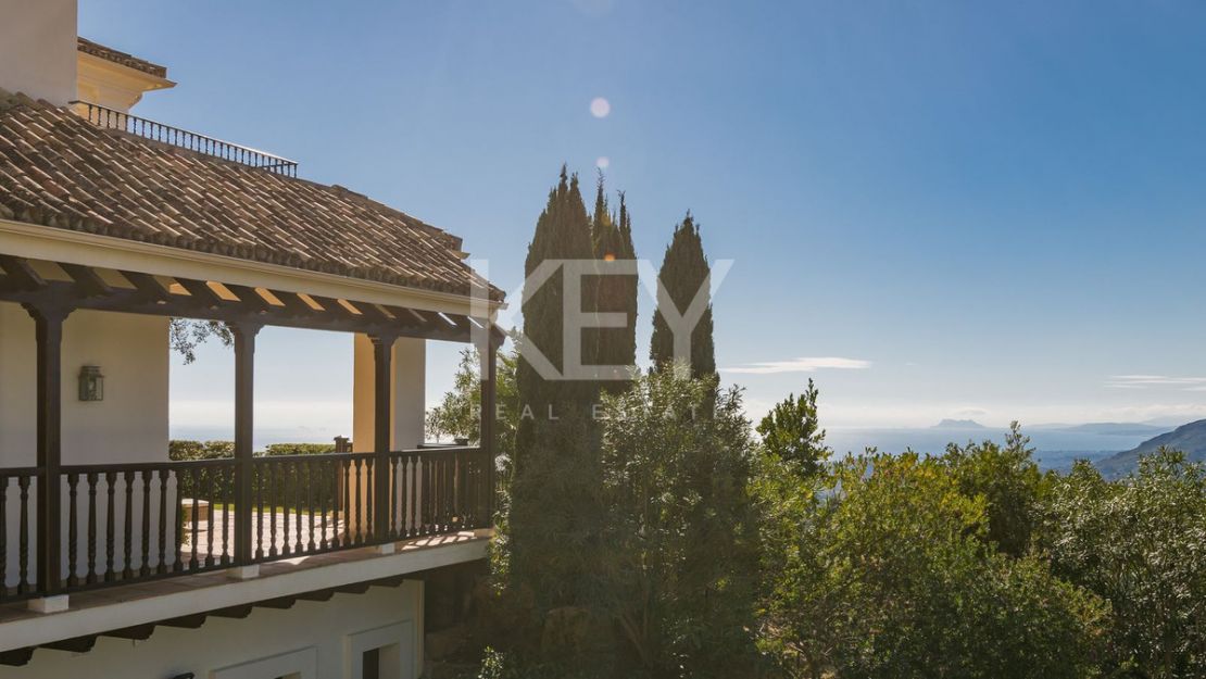 Villa  en venta  en  La Zagaleta, Benahavis