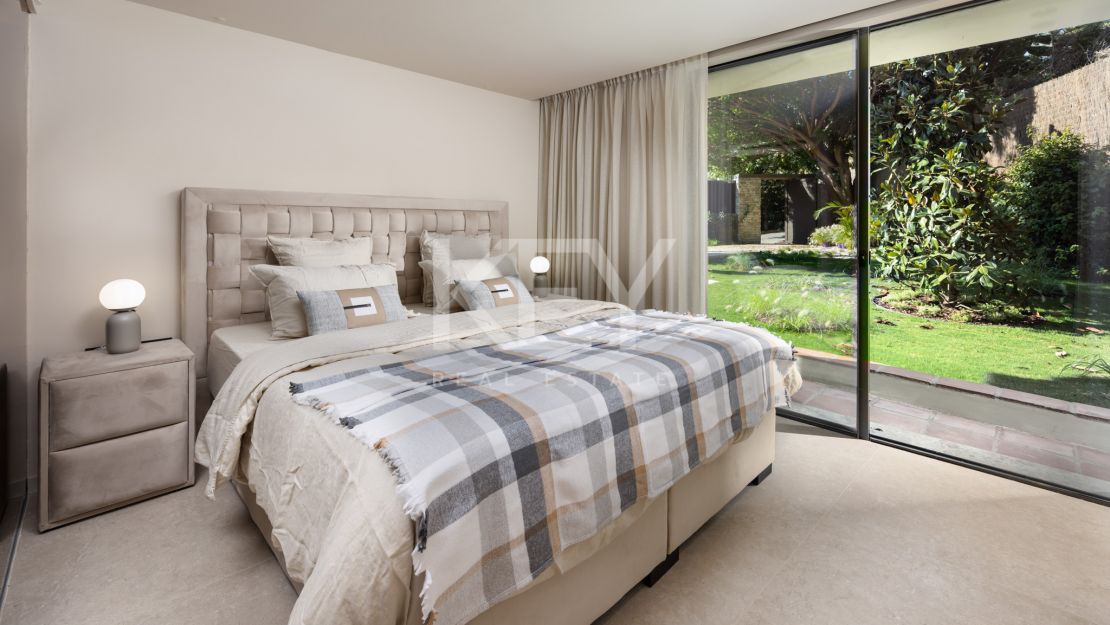 Вилла в балийском стиле в самом сердце долины гольфа в Новой Андалусии