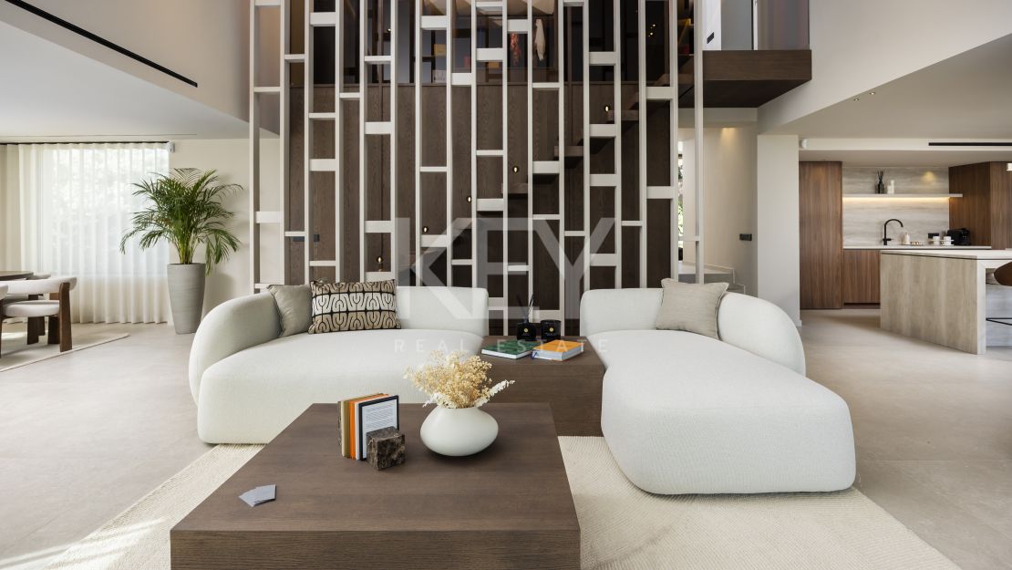 Вилла в балийском стиле в самом сердце долины гольфа в Новой Андалусии