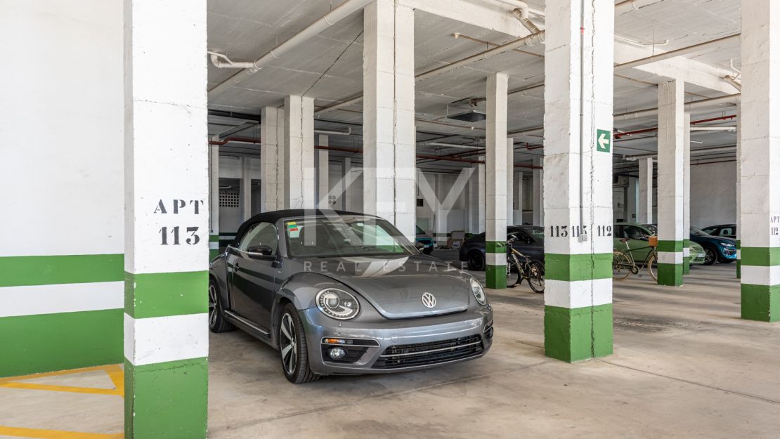 Отремонтированный двухквартирный дом в Алоха Гарденс с панорамным видом