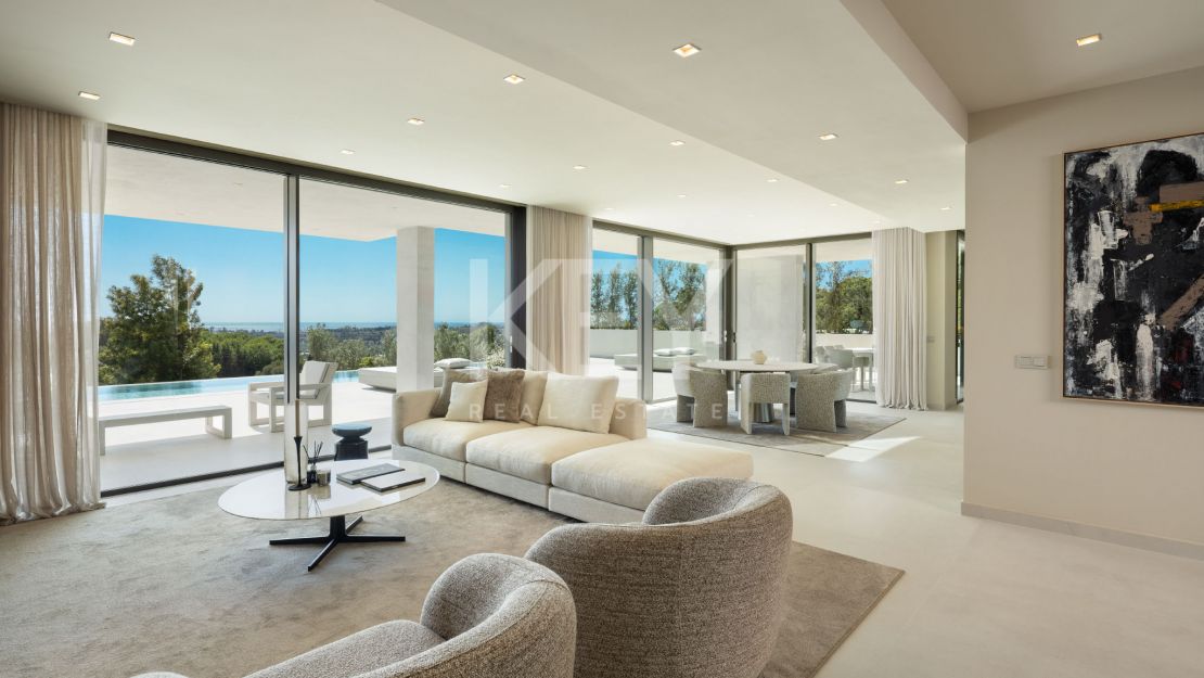 Contemporary villa with sea views for sale in Los Flamingos, Benahavís